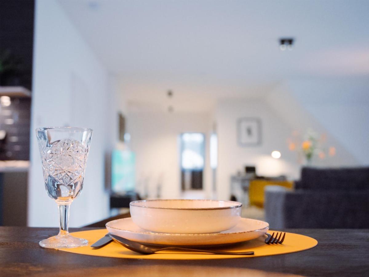 Lio Suite Design Apartment Balkon Terrasse Parken Fur 4 Personen Bad Salzuflen Kültér fotó
